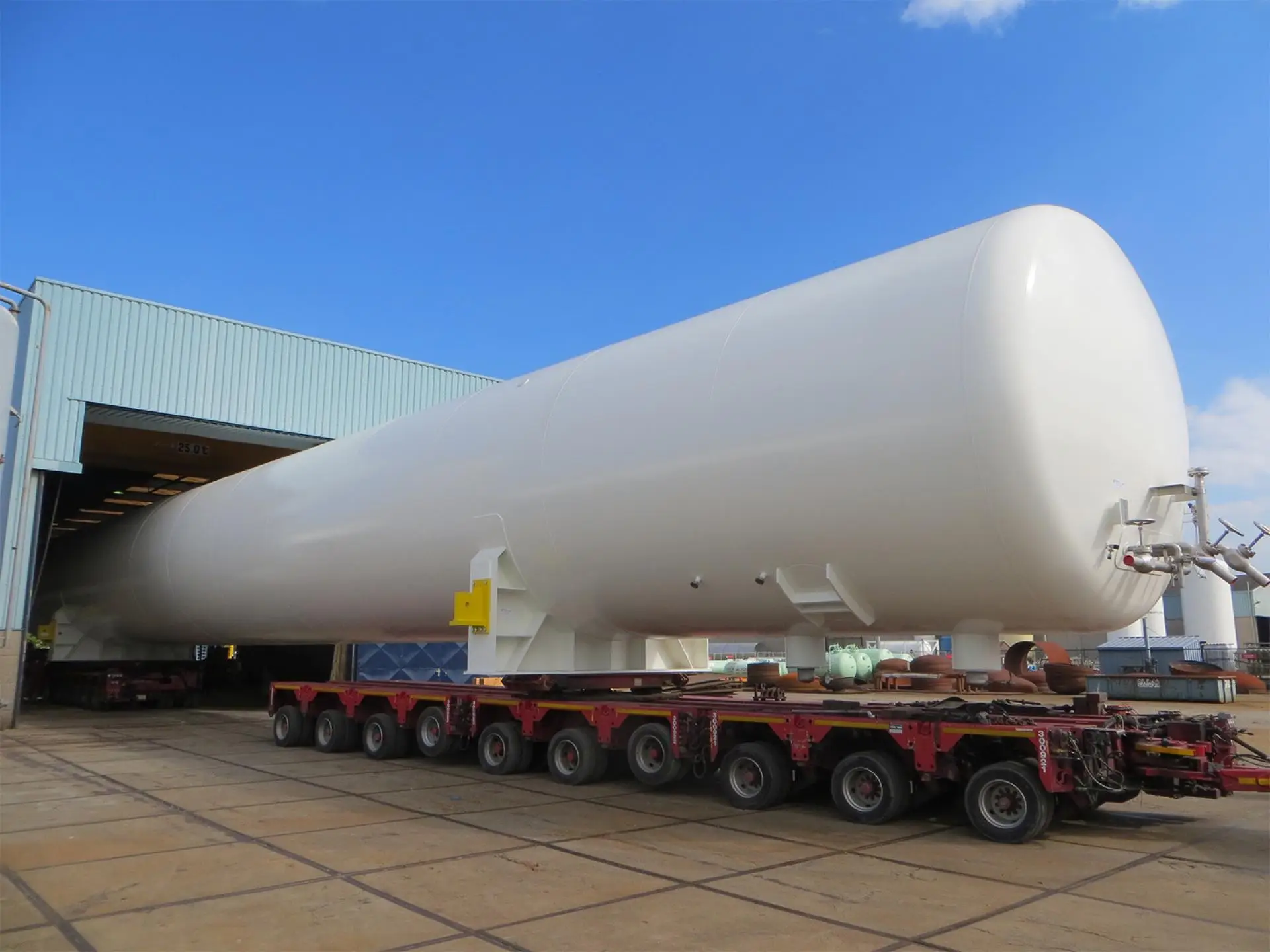 LNG Storage Tanks