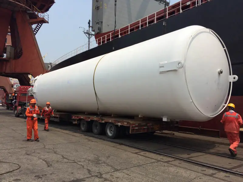 LNG Storage Tanks